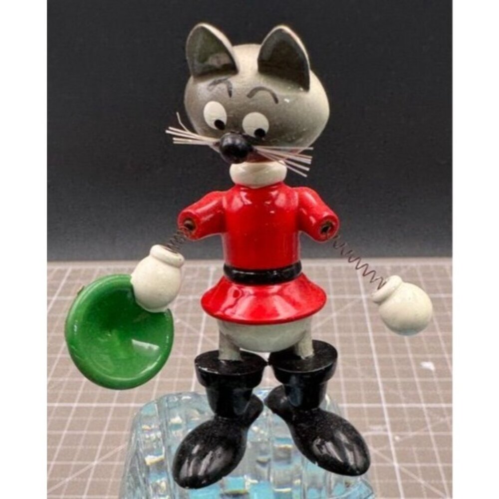 Vintage Goula Wood Cat Figure Great Condition Holding Green Hat